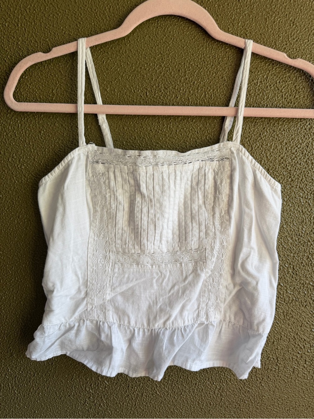 Abercrombie & Fitch White Lace-Trim Tank - Picture 2 of 5